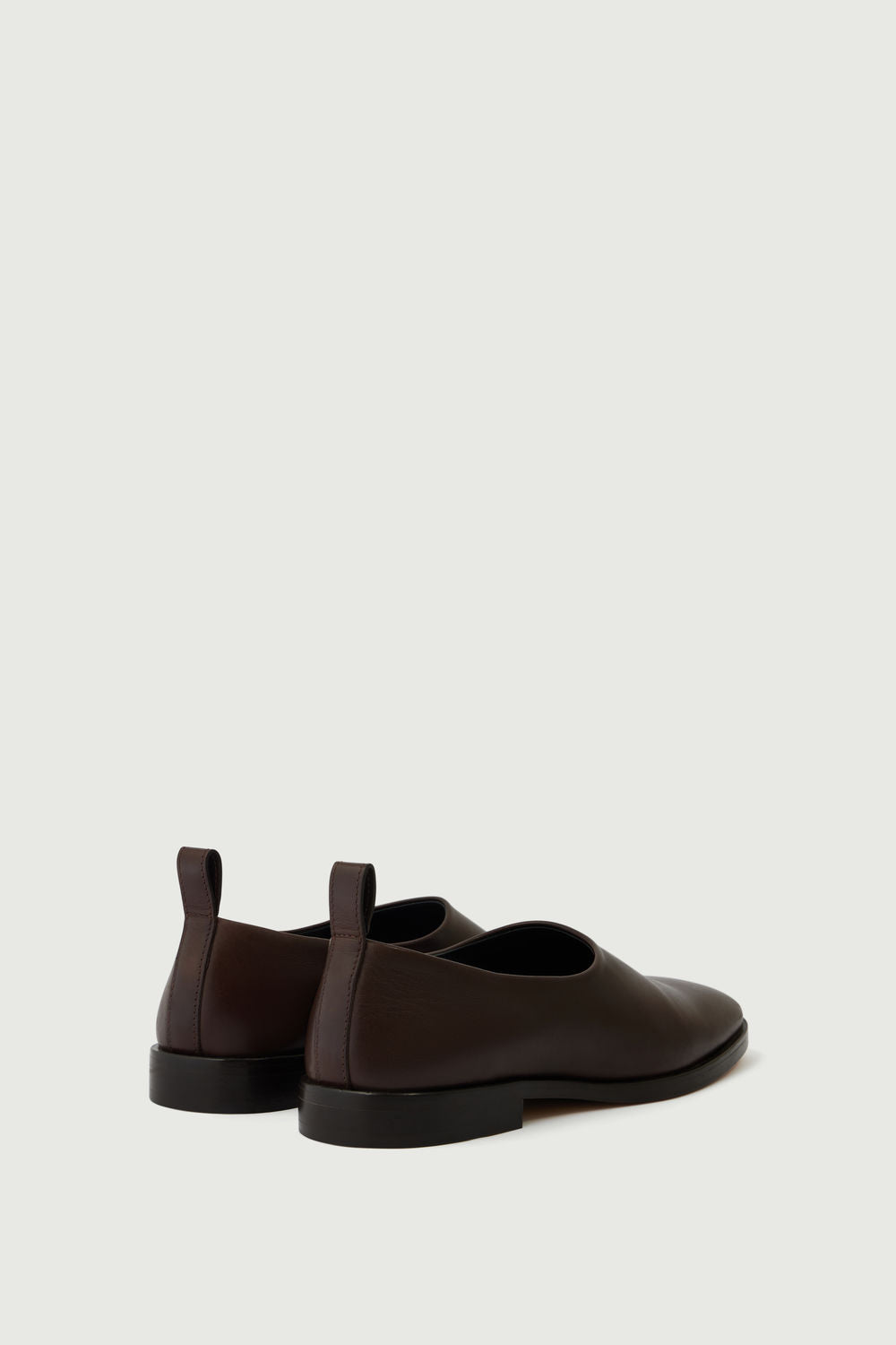 Chaussures plates en cuir