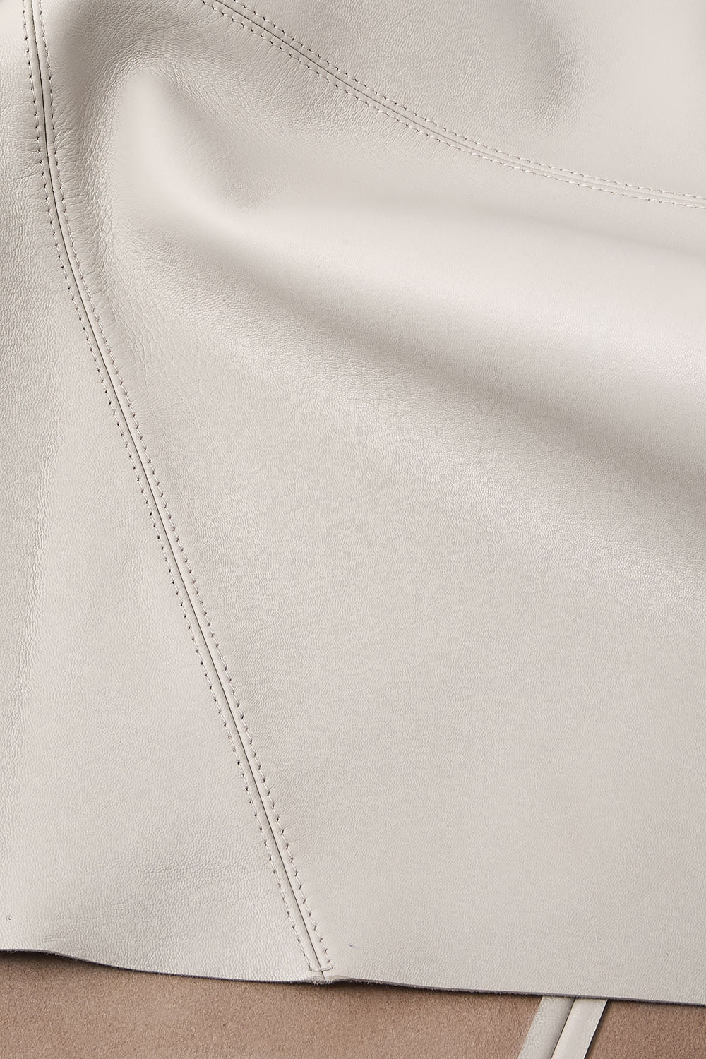 Blouse en cuir d'agneau