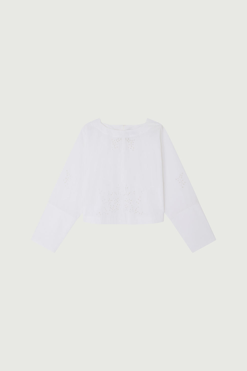 Blouse évasée en broderie anglaise