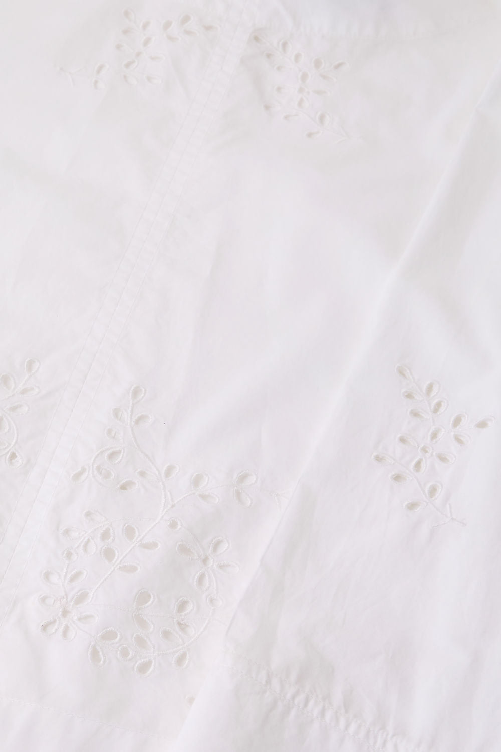 Blouse en coton brodée