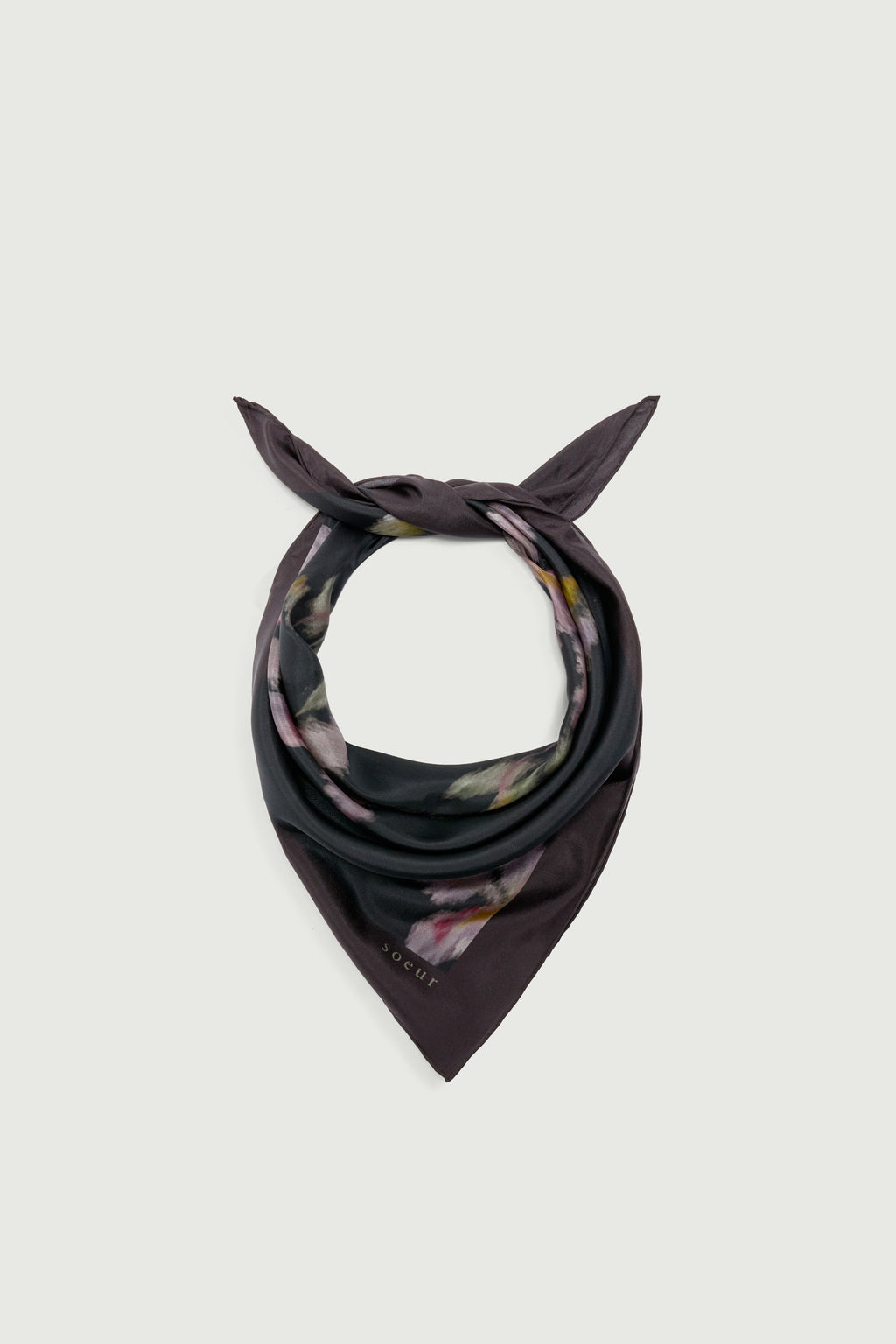 Petit foulard imprimé en soie