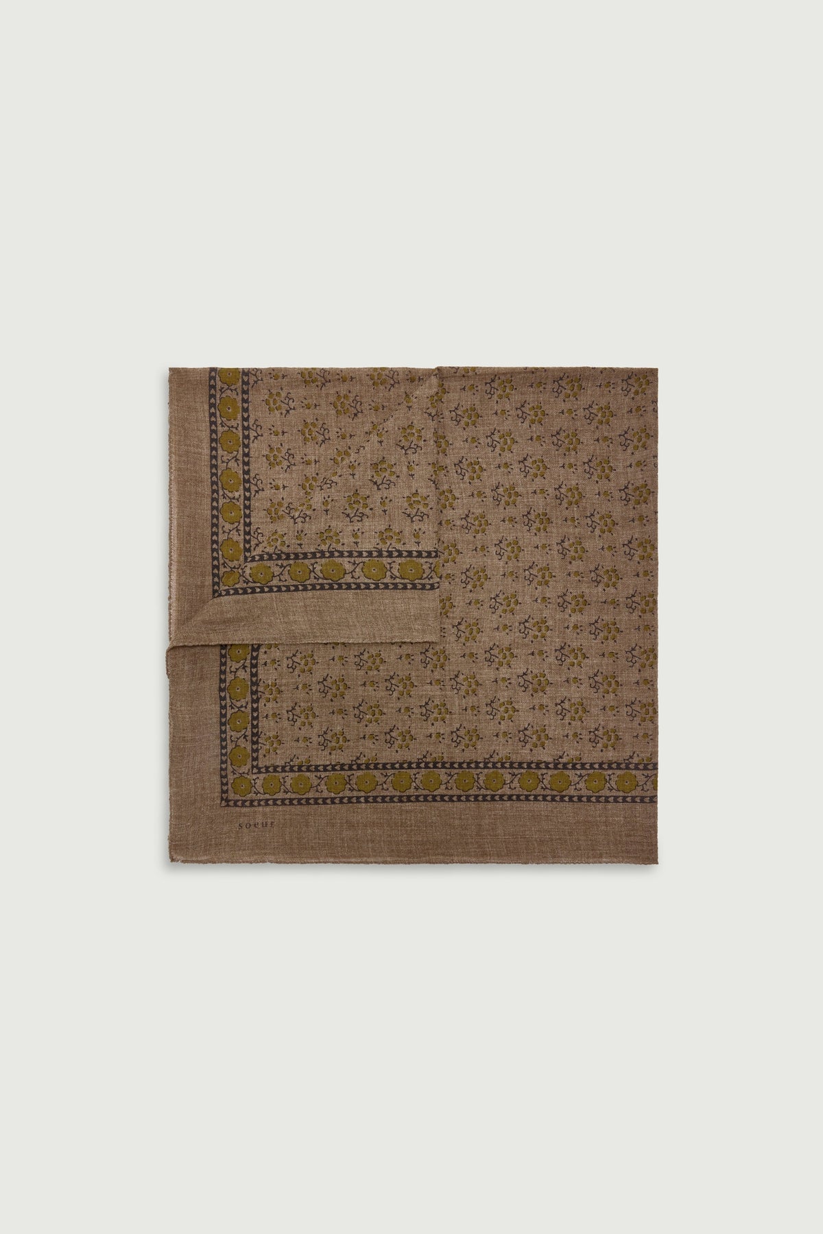 Foulard imprimé en twill de laine