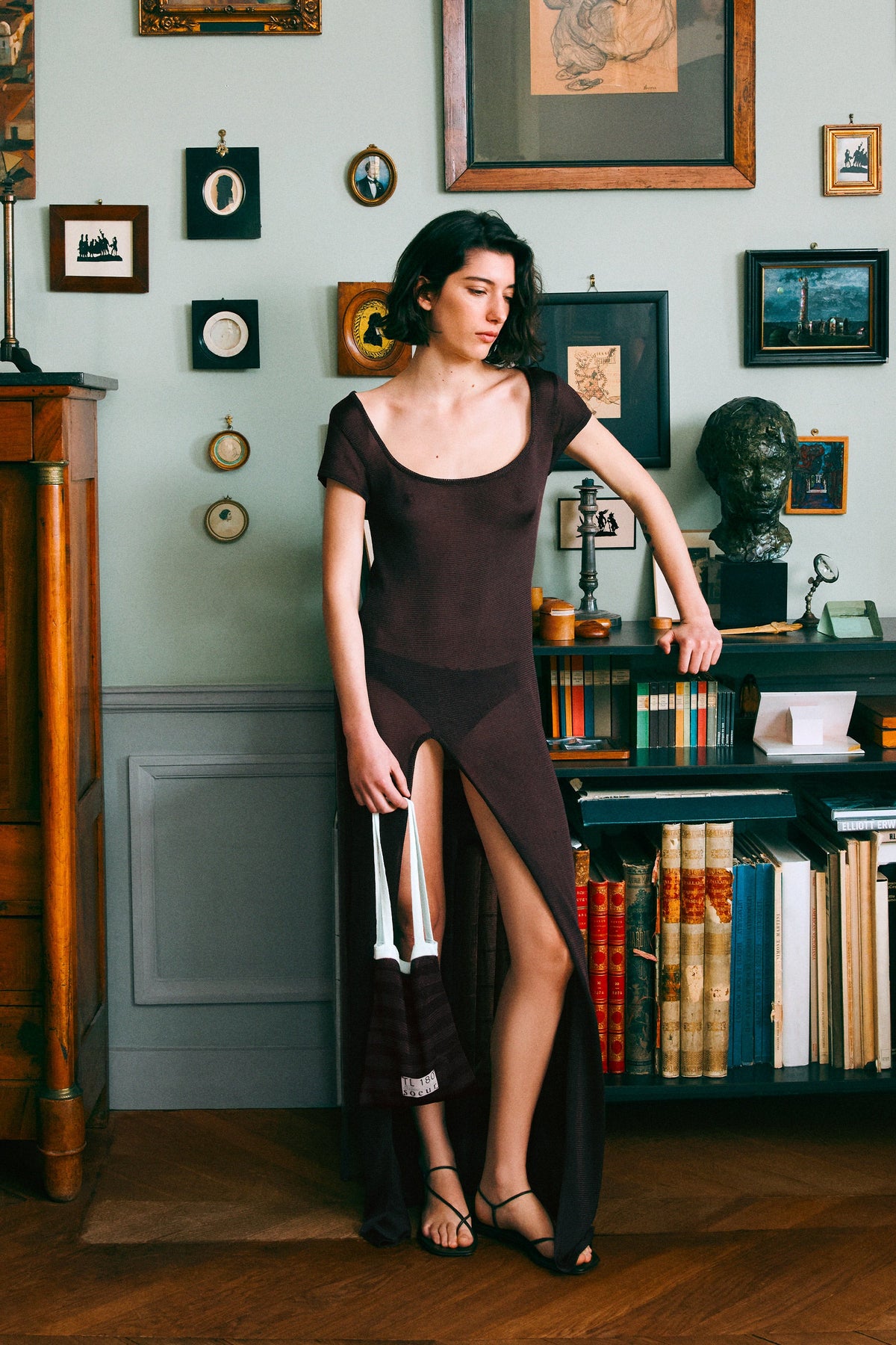 Robe longue fendue