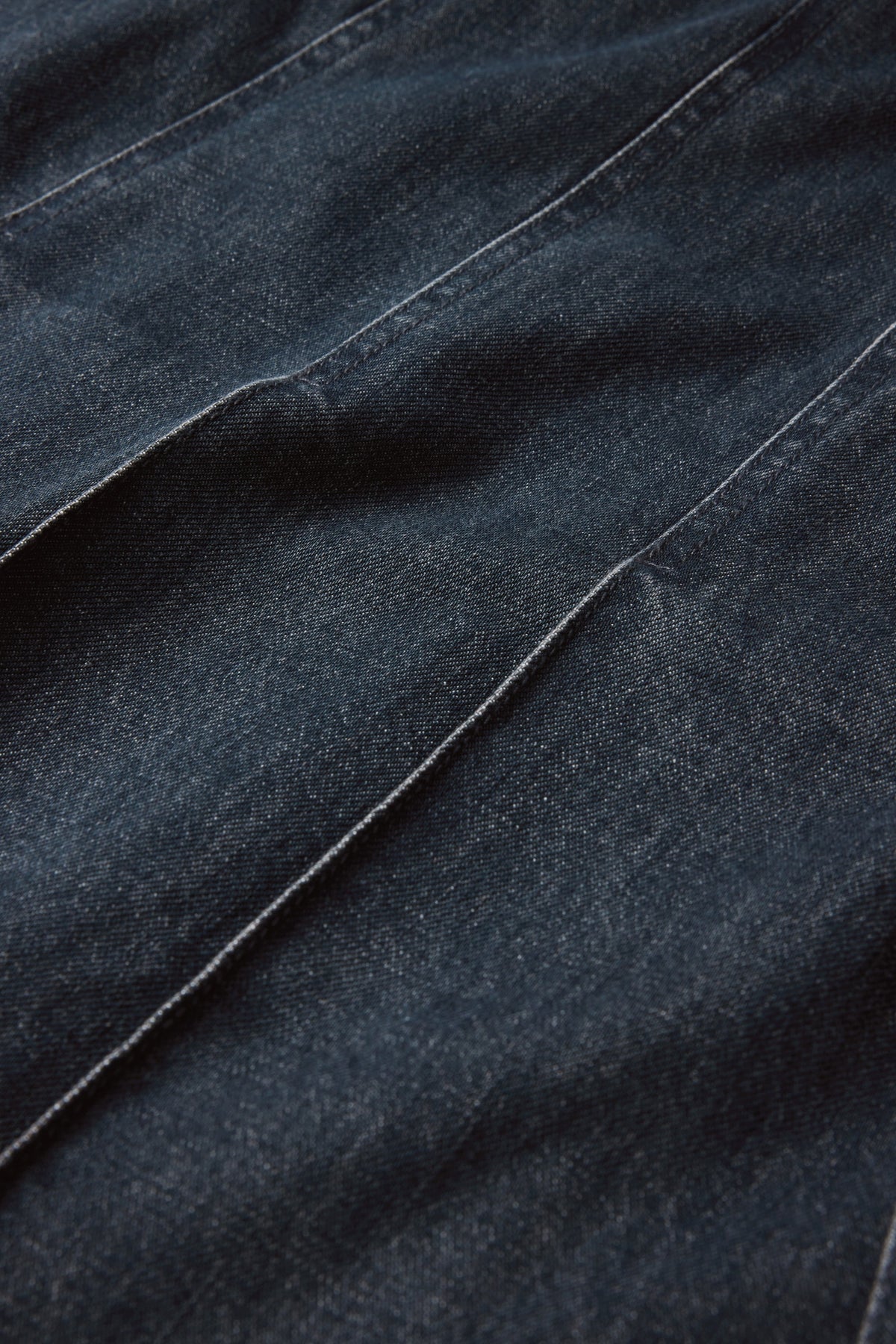 Chemise en denim délavé à boutons-pression
