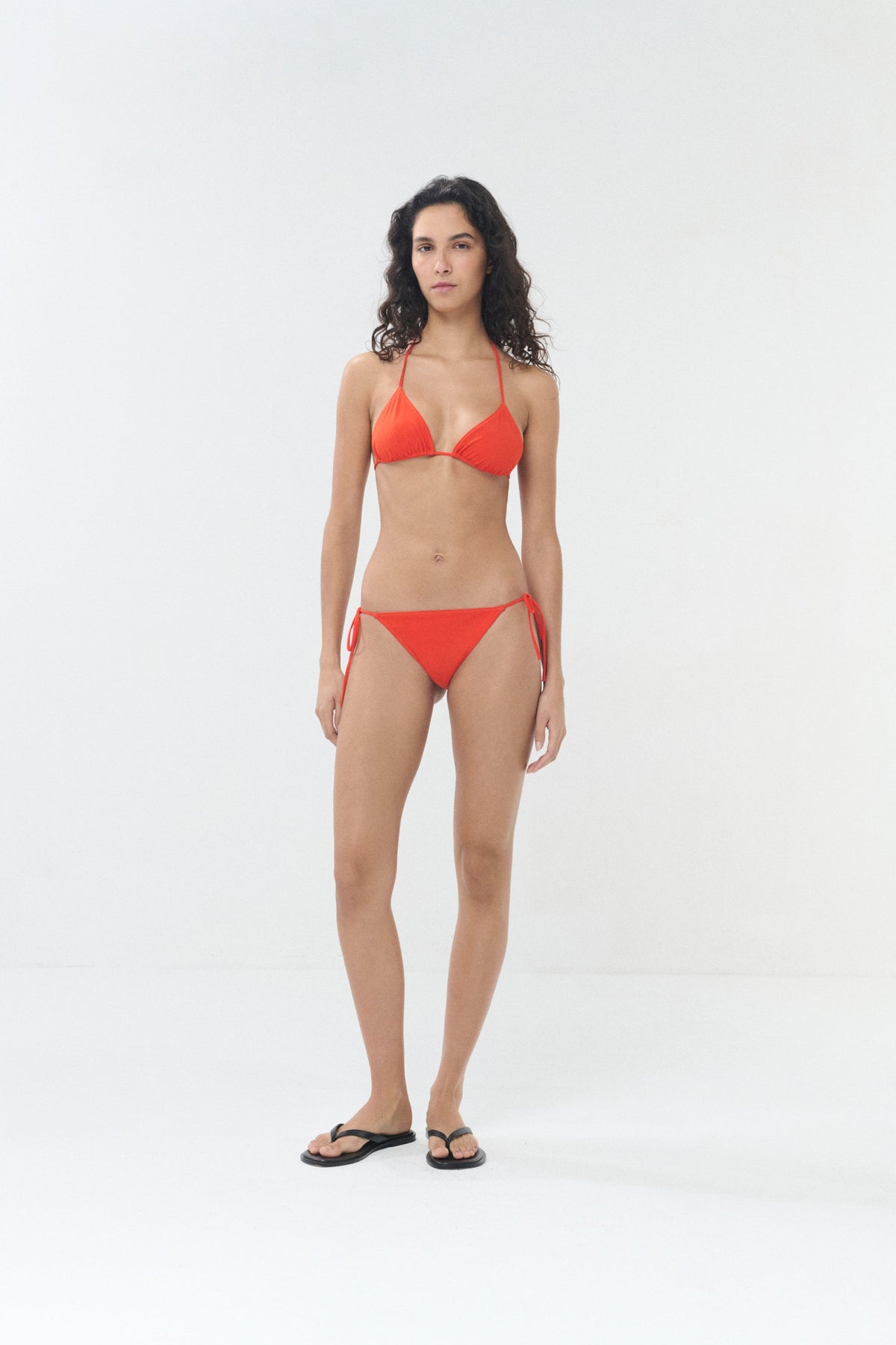 Bikini forme triangle