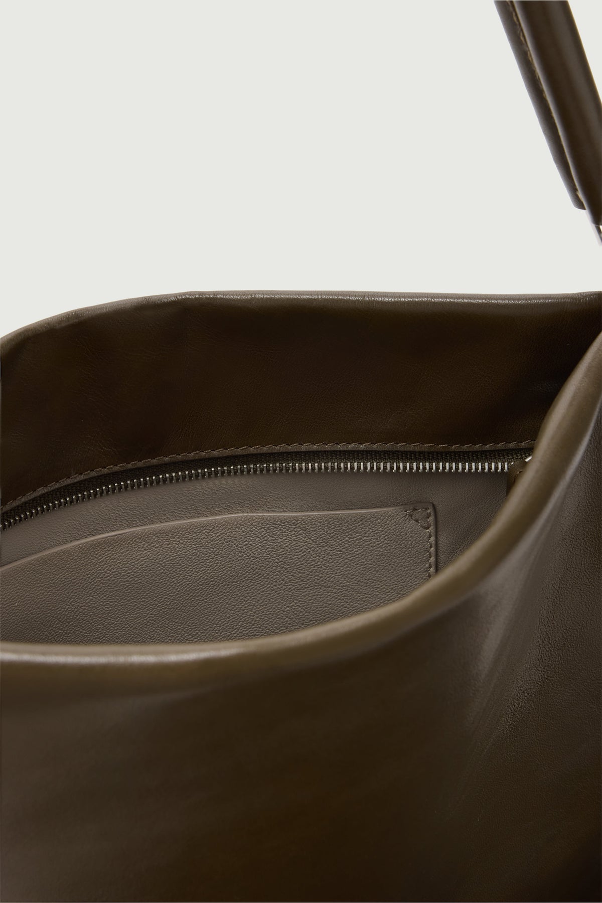 Petit sac extra souple à oeillets