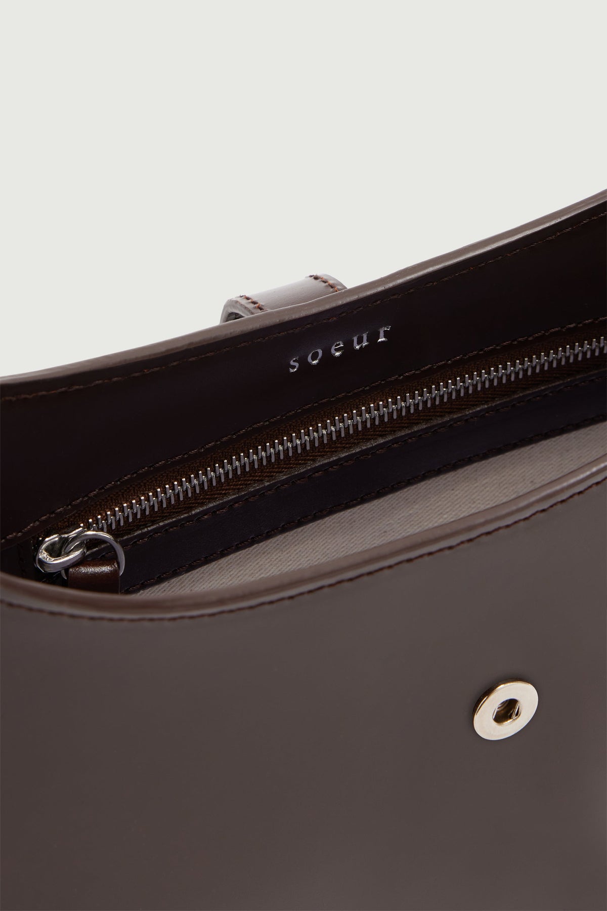 Sac porté épaule à boucle S en cuir box