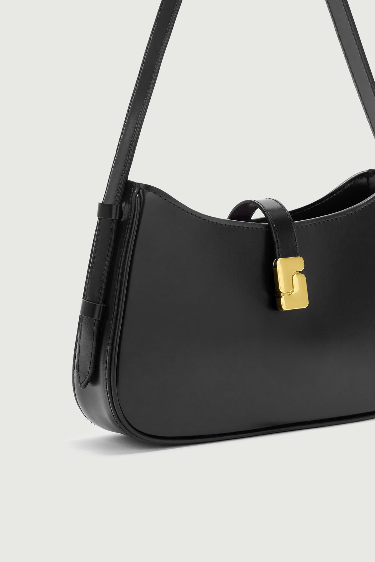Sac porté épaule à boucle S en cuir box