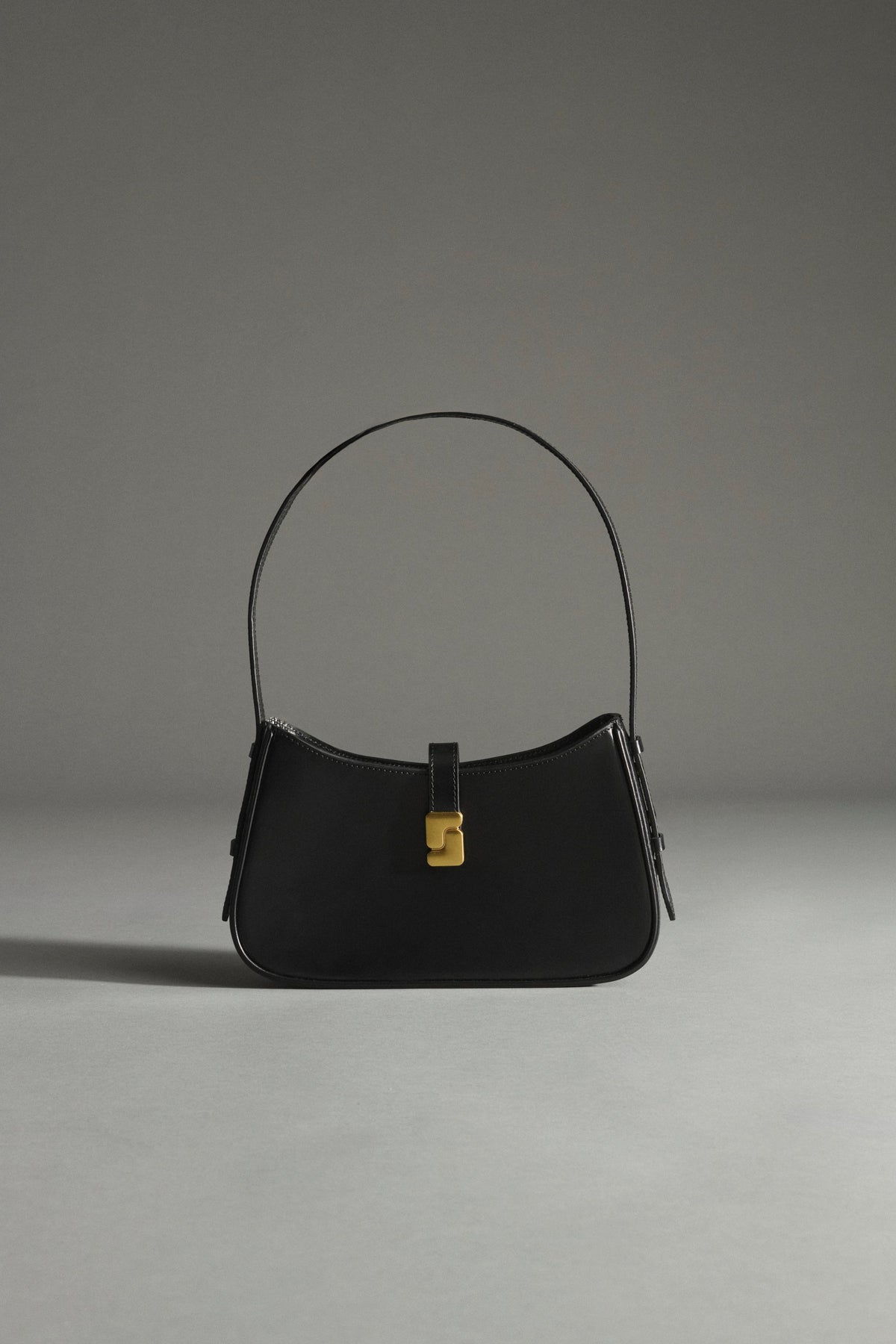Sac porté épaule à boucle S en cuir box
