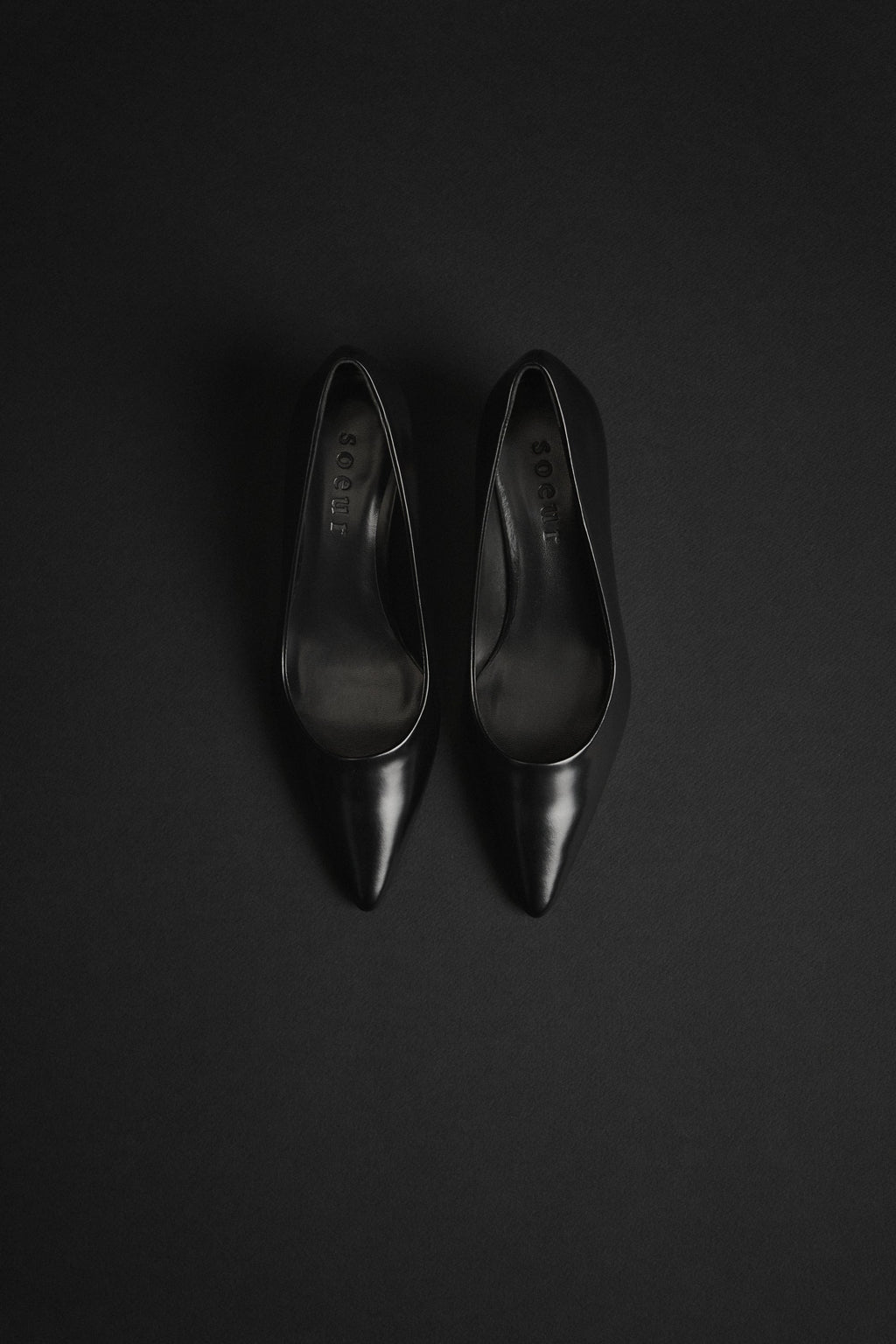 Escarpins kitten en cuir glacé