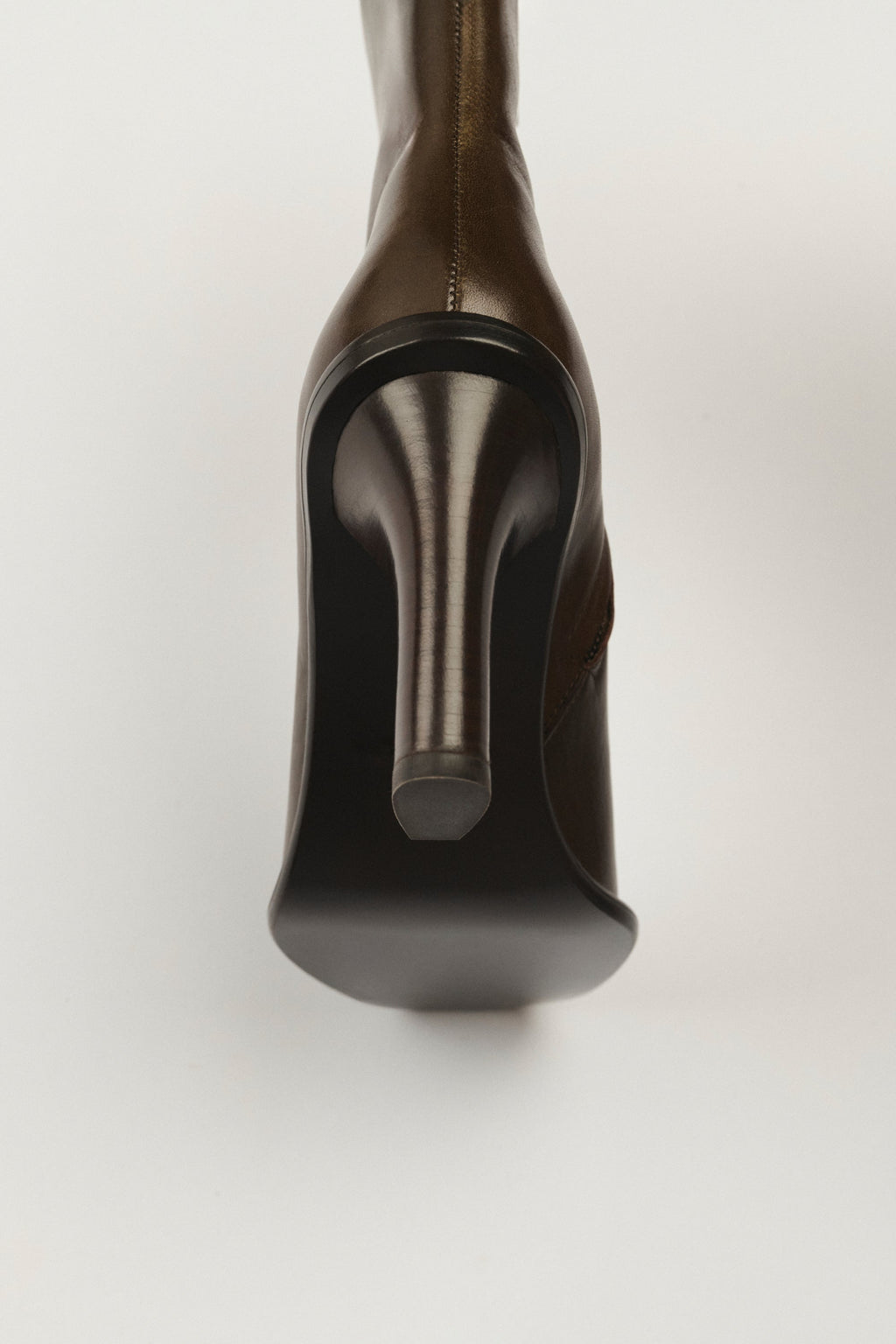 Bottines à couture centrale en cuir grainé